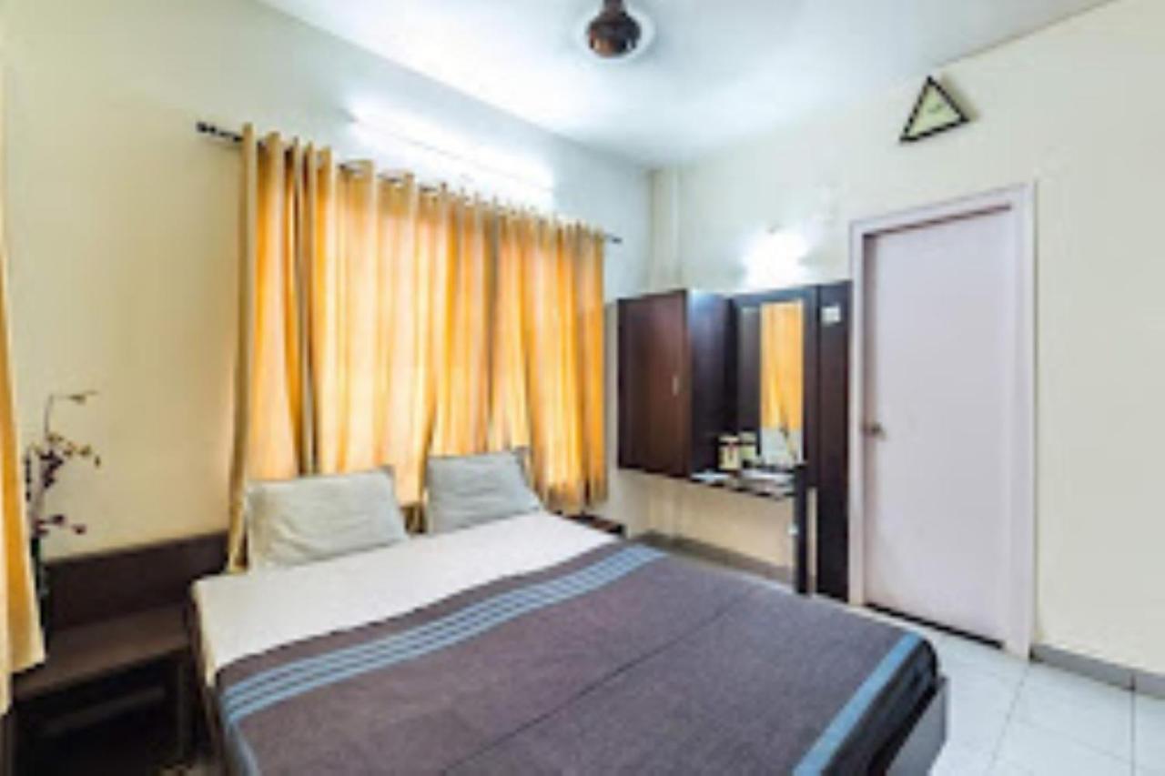 Hotel Abhishek ,Nášik Exteriér fotografie
